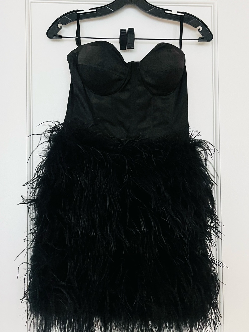 Rare Opulence Black Ostrich Feather Strapless Cocktail Dress - UK 8 Fits US 0-2